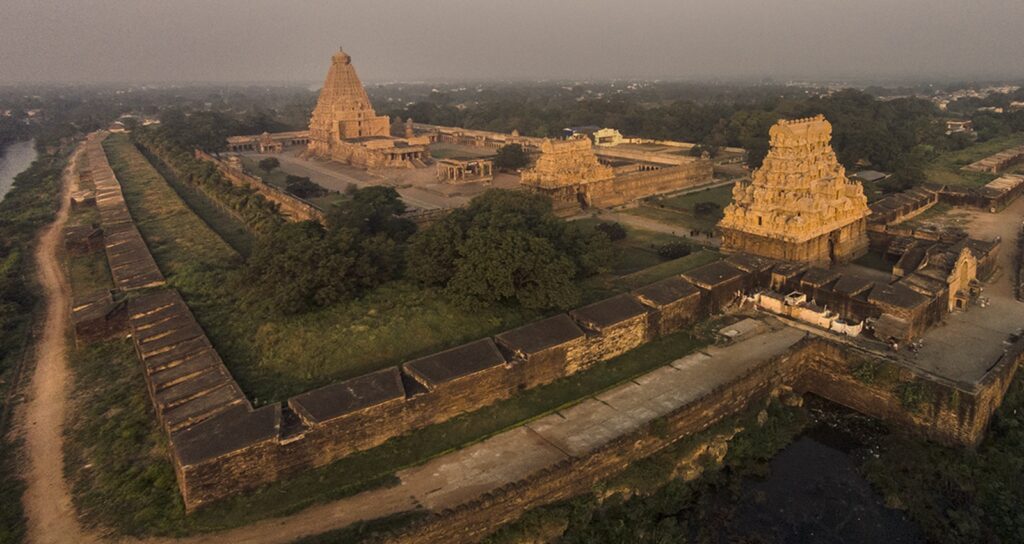 tanjore-brihadeeswara-temple-1